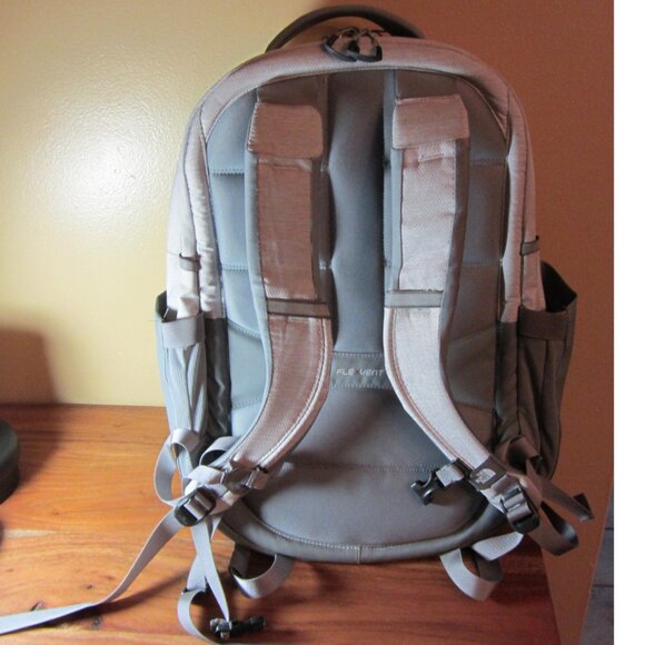 North Face surge grey back pack EUC very clean TNF White Metallic (W4271) main image 12